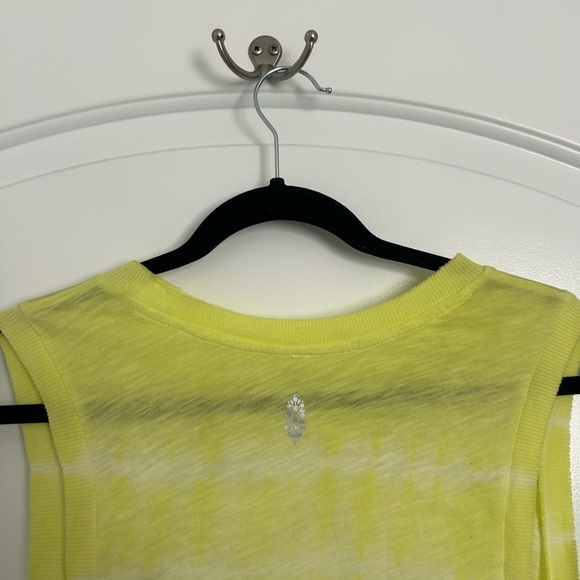 Free People Movement Tie Dye Yellow Love Tank Top size large - Picture 4 of 10